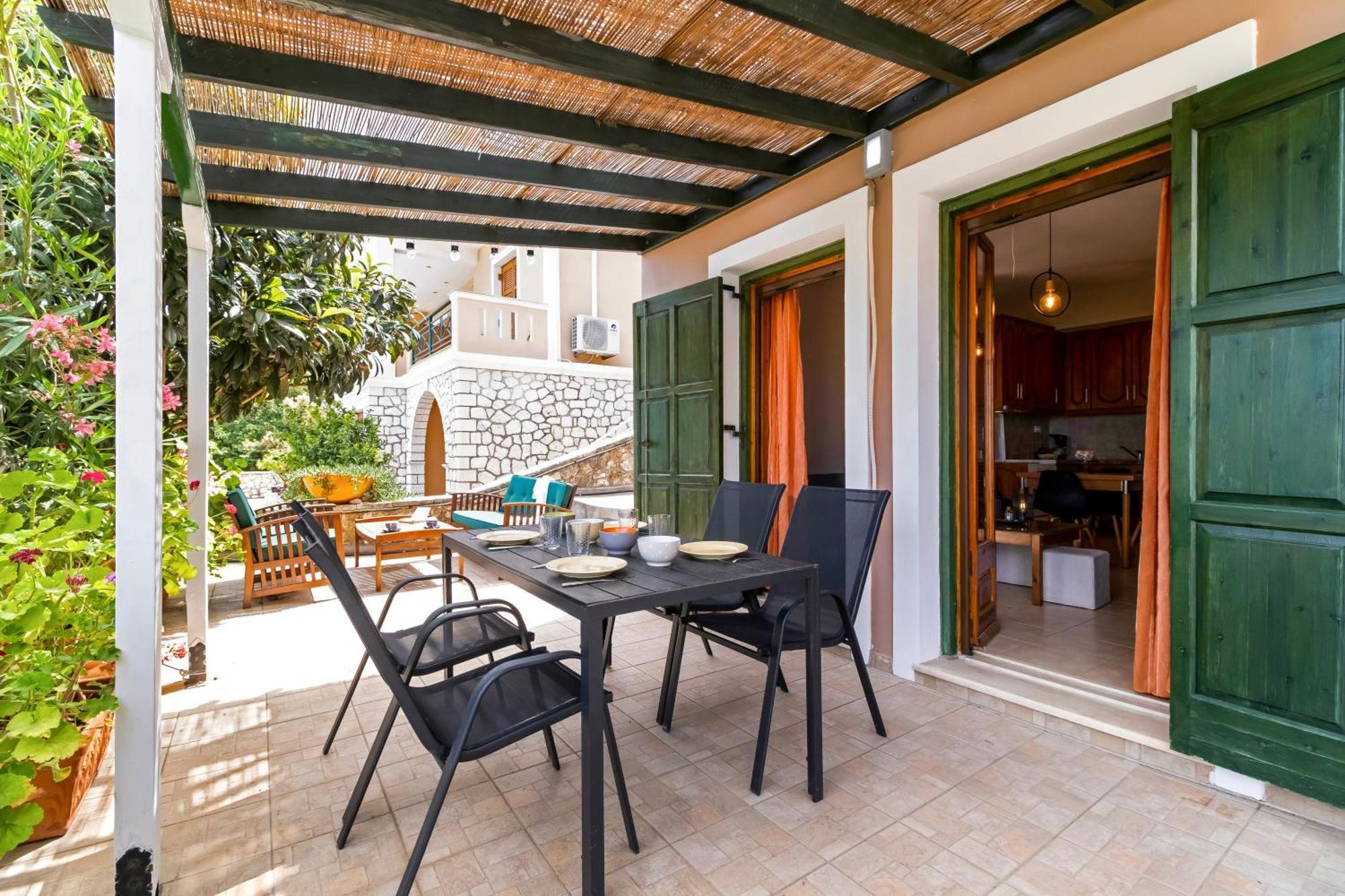 Theasea House Apartment Áyios Nikítas Exterior photo